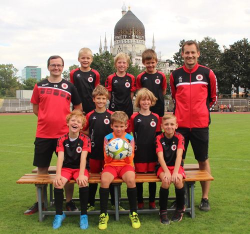 Teamfoto-F-Junioren-2019-2020.jpg